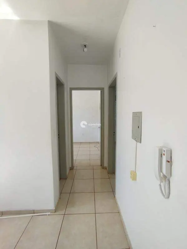 Apartamento à venda no Menino Jesus: 