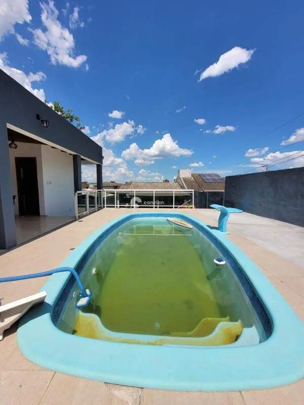 Casa à venda no Pinheiro Machado: 