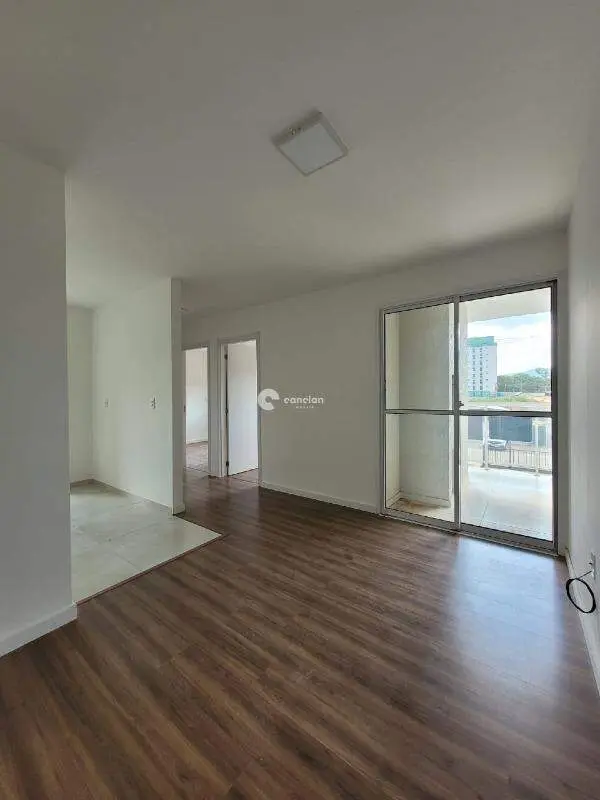 Apartamento à venda no Camobi: 