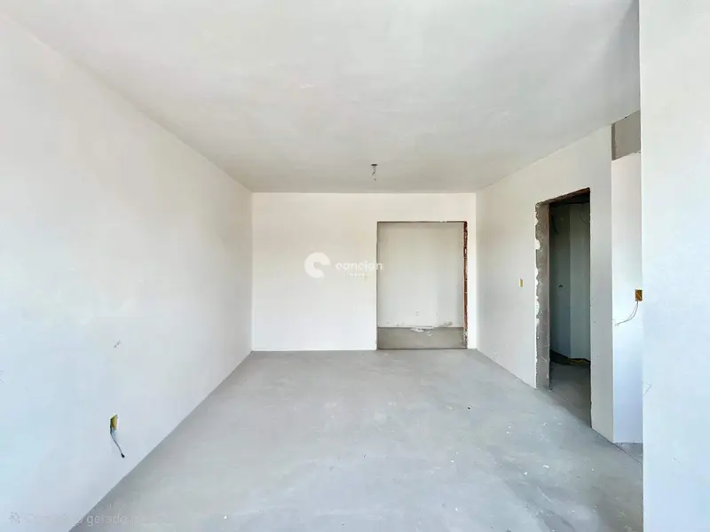 Studio à venda no Camobi: 
