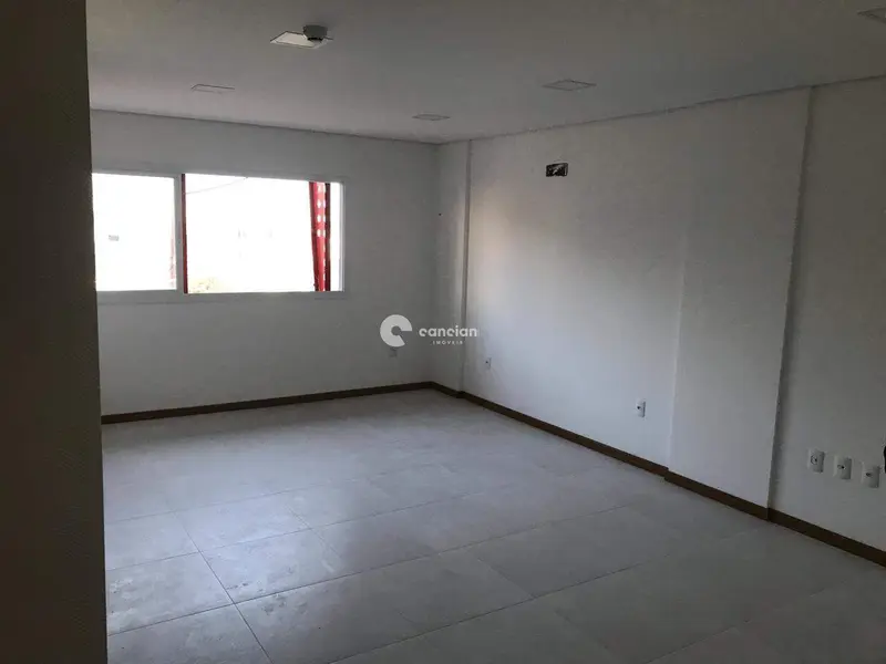 Sala Comercial para aluguel no Centro: 