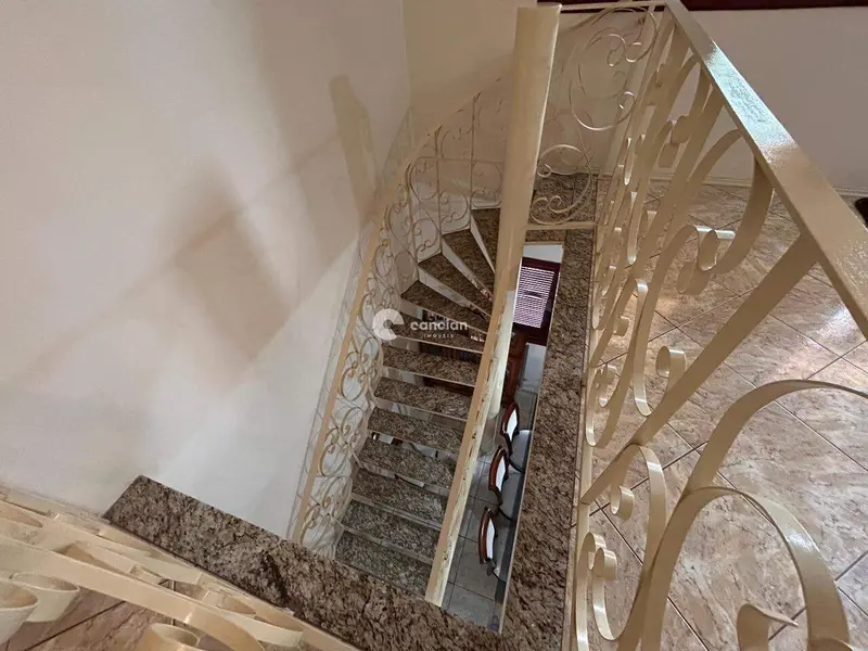 Casa à venda no Nonoai: 