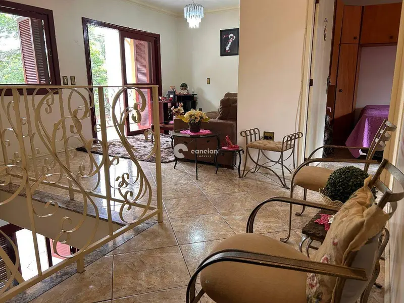 Casa à venda no Nonoai: 