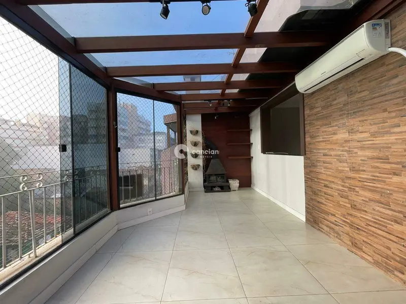 Apartamento à venda no Centro: 