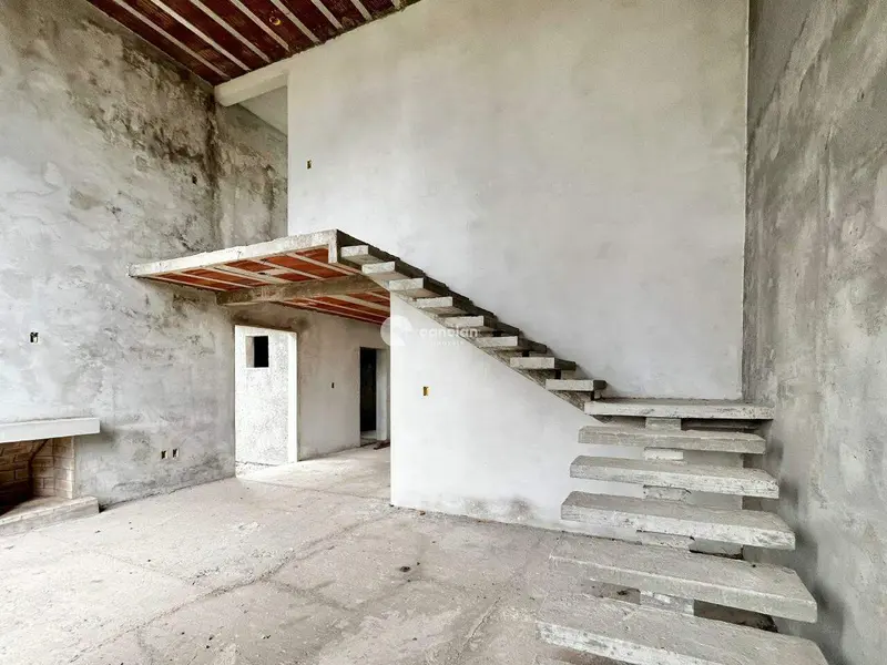 Casa à venda no Camobi:
