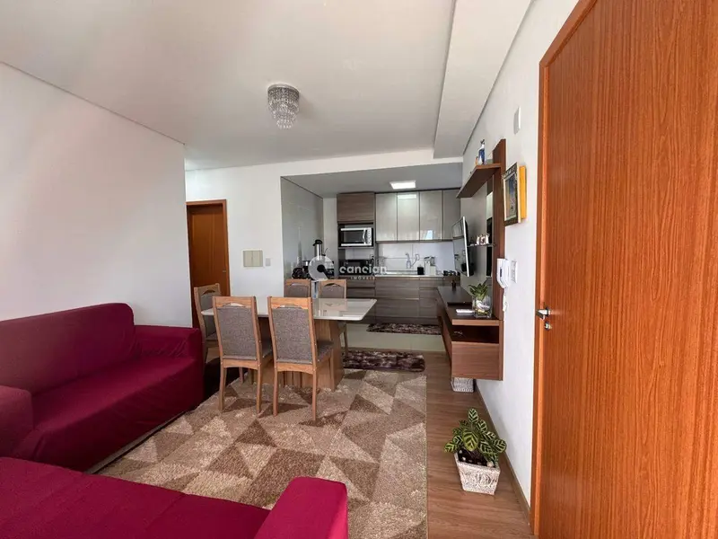 Apartamento à venda no Pinheiro Machado: 