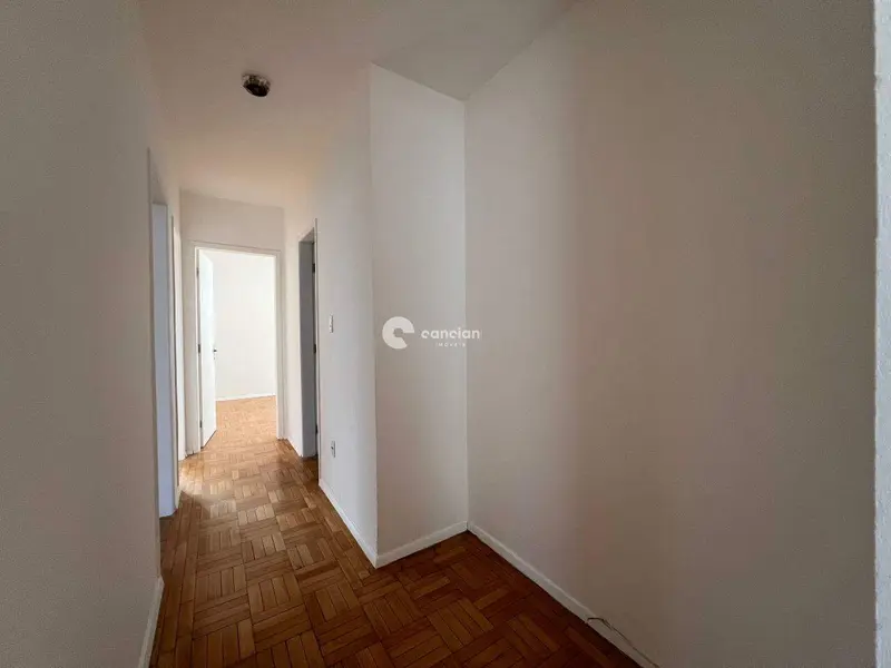 Apartamento à venda no Centro: CORREDOR COM ESPAÇO PARA ESCRITÓRIO