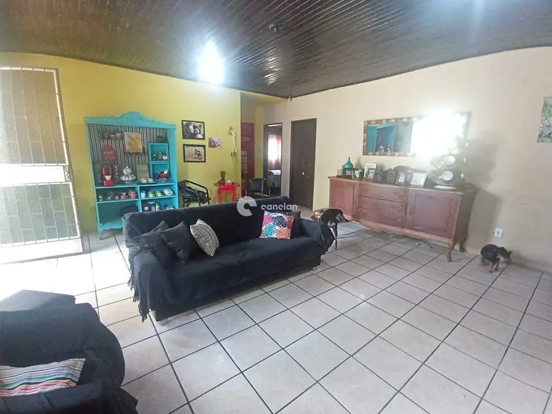 Casa à venda no Pinheiro Machado: 