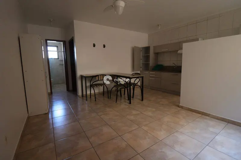 Apartamento à venda no Camobi: 
