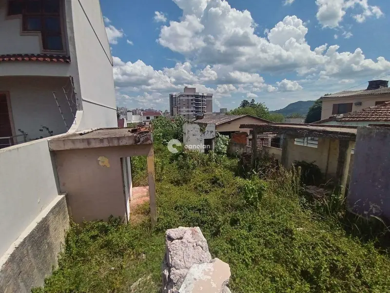 Terreno à venda no Menino Jesus: 