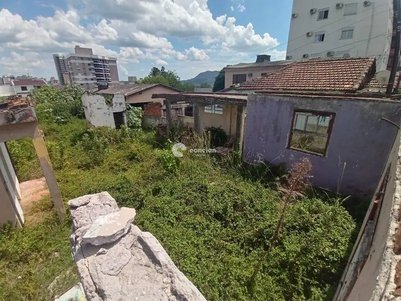Terreno à venda no Menino Jesus: 