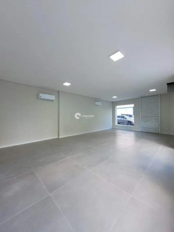 Prédio Comercial para aluguel no Centro: 