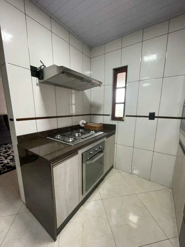 Casa à venda no Juscelino Kubitschek: 