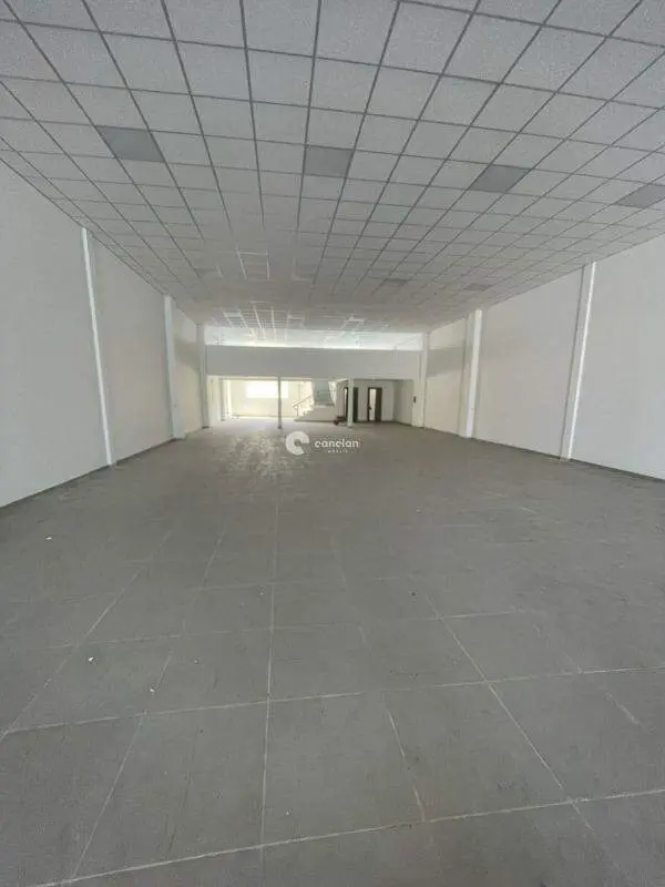 Pavilhão para aluguel no Nossa Senhora Medianeira: 
