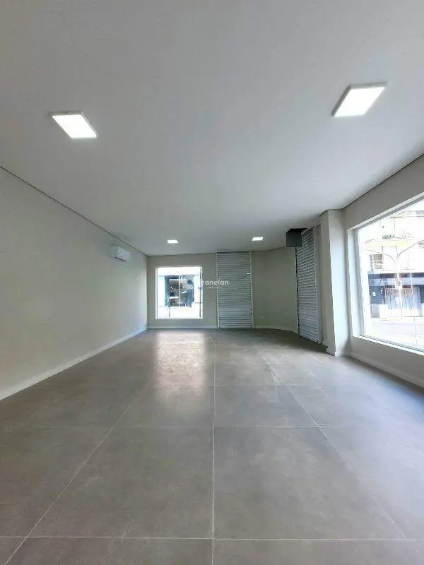 Prédio Comercial à venda no Centro: 