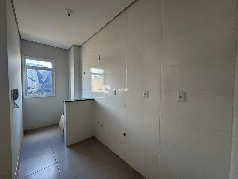 Apartamento à venda no Camobi: