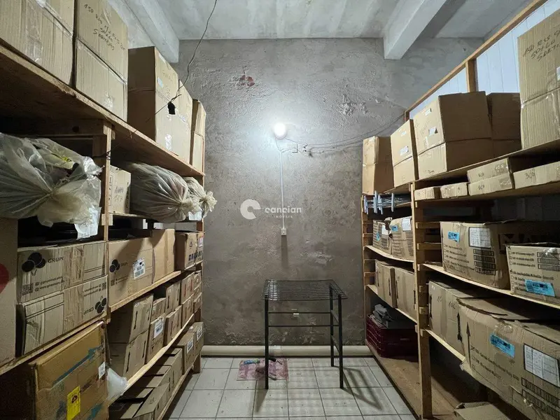 Casa Comercial à venda no Passo D'Areia: