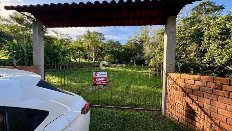 Chácara à venda no Camobi:
