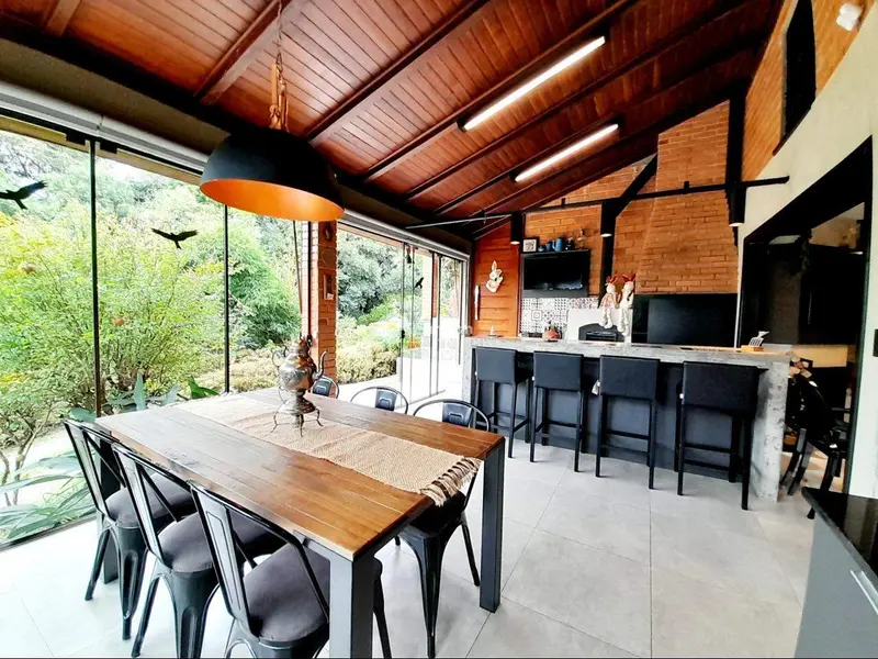 Casa à venda no Novo Pinhal: 