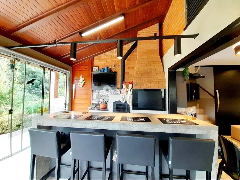 Casa à venda no Novo Pinhal: 
