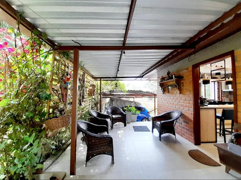 Casa à venda no Novo Pinhal: 