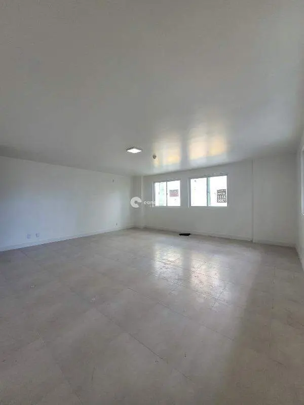 Sala Comercial para aluguel no Centro: 
