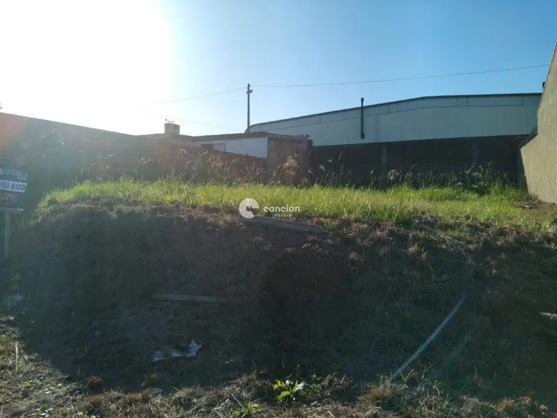 Terreno à venda no Tomazetti: