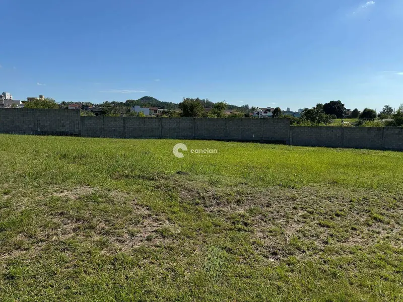 Terreno à venda no São José: 