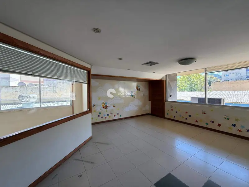 Sala Comercial à venda no Centro: 