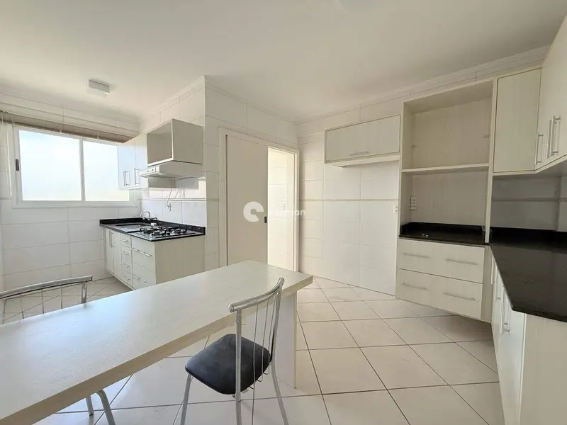 Apartamento à venda no Nossa Senhora Medianeira: 