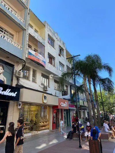 Prédio Comercial à venda no Centro: 