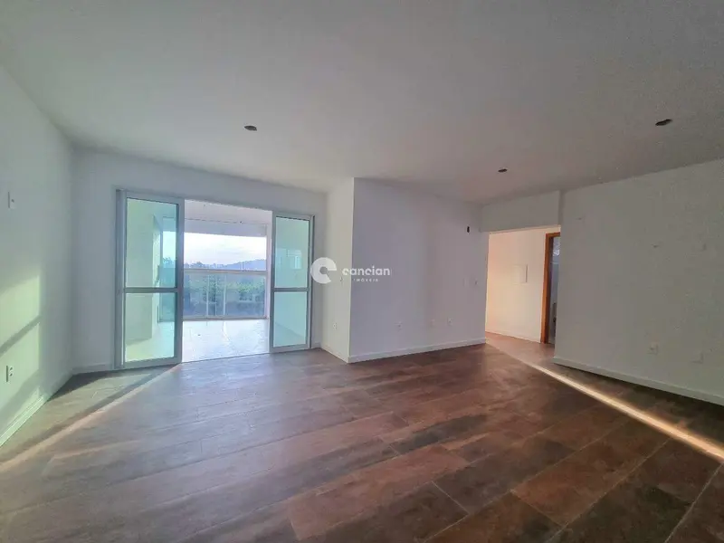 Apartamento à venda no Pé de Plátano: 