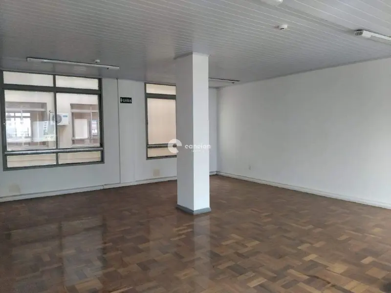 Sala Comercial à venda no Centro: 
