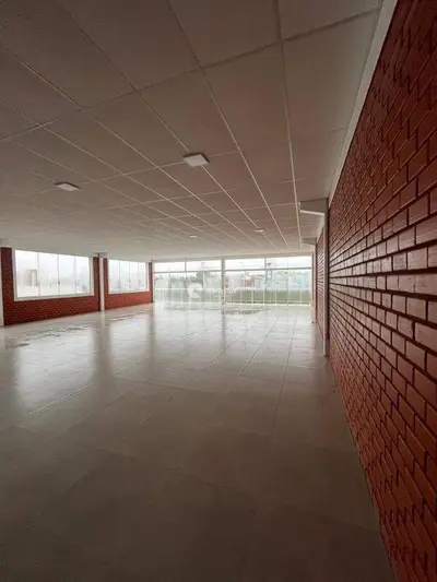 Sala Comercial para aluguel no Camobi: 