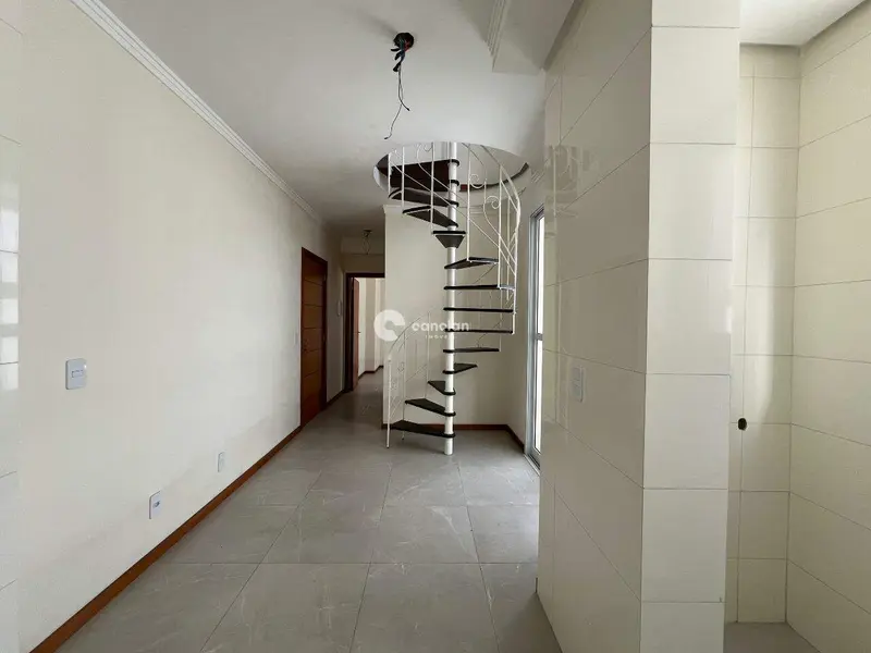 Cobertura à venda no Nonoai: 