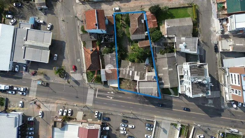 Terreno à venda no Nossa Senhora das Dores: 
