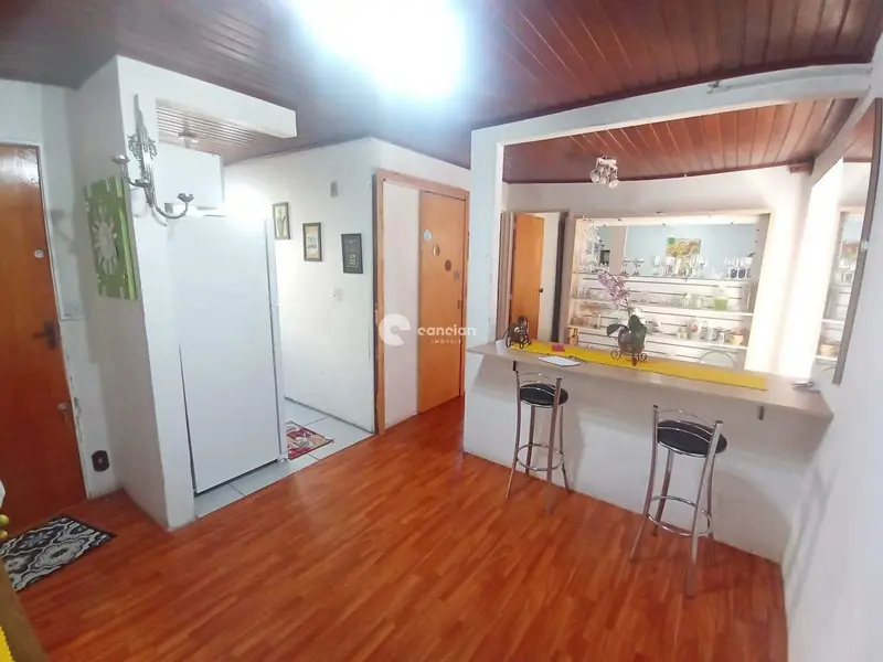 Apartamento à venda no Tancredo Neves: