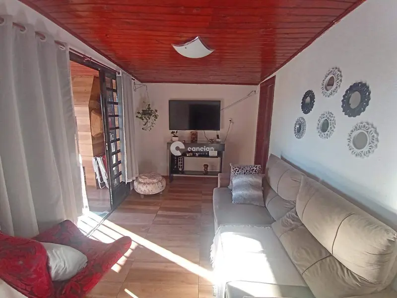 Apartamento à venda no Tancredo Neves: