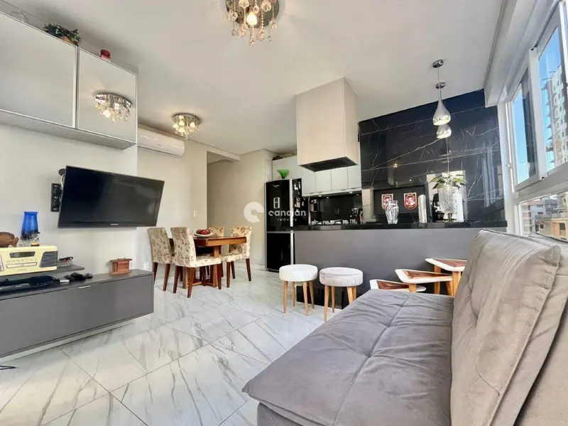 Apartamento à venda no Zona Nova: 