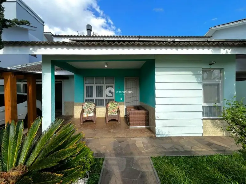 Casa à venda no Camobi: 