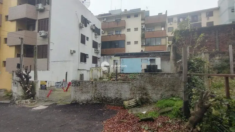 Terreno à venda no Nossa Senhora de Fátima: 