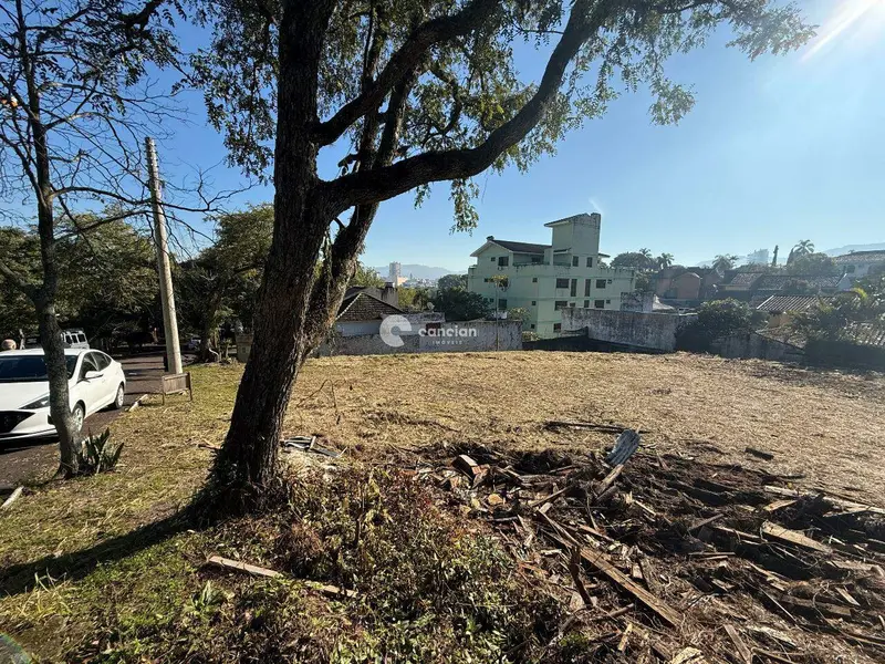 Terreno à venda no Nossa Senhora de Lourdes: 