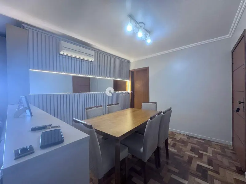 Apartamento à venda no Camobi: 