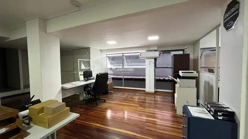 Sala Comercial à venda no Duque de Caxias: 