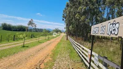 Terreno à venda no Zona rural: 