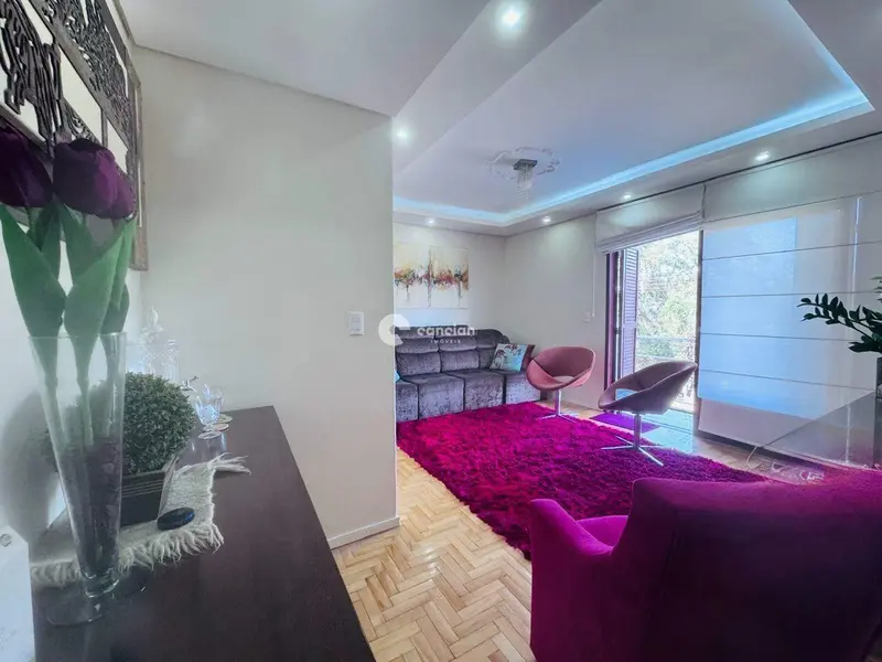 Apartamento à venda no Camobi: 