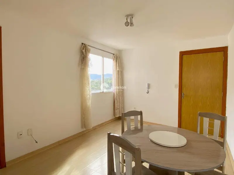 Apartamento à venda no Camobi: 