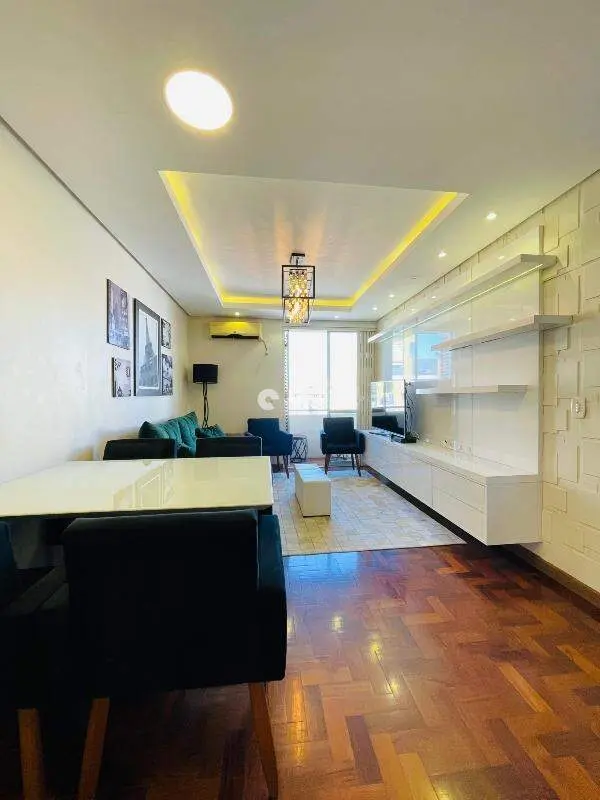 Apartamento para aluguel no Centro: 