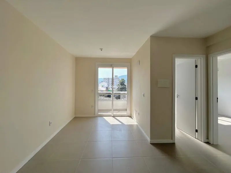 Apartamento à venda no Camobi: