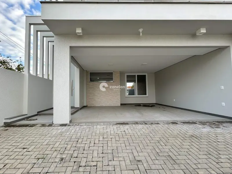 Casa à venda no Camobi: 